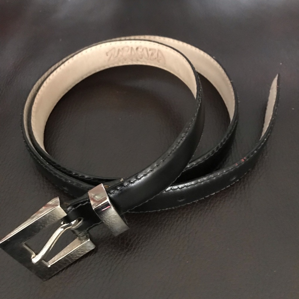 NEW !! Leather Belt & Silver Buckle.